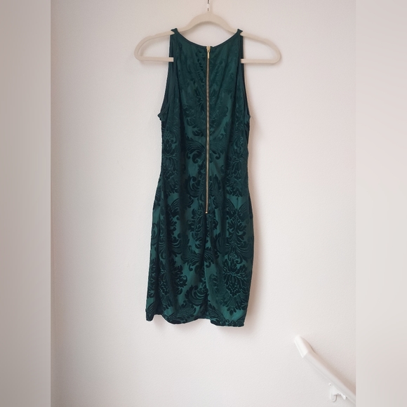 B. Darlin Emerald Green Velvet Burnout Mini Cocktail Dress, Size 13/14 - Picture 4 of 10